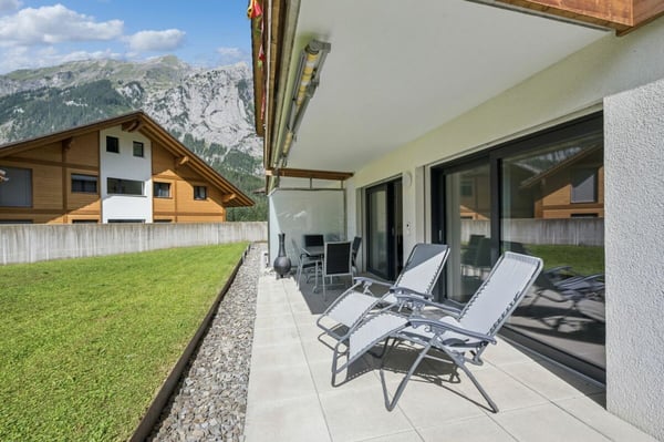 Moderne 1.5-Zimmer-Gartenwohnung in gepflegter Liegenschaft im Herzen von Kandersteg 9