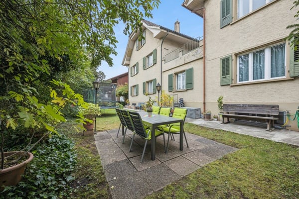 Investitionschance: Doppelhaushälfte in der Geschäftszone, kombinierbar für Wohnen & Gewerbe 10