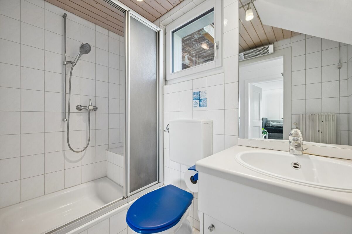 Maison de famille spacieuse de 7.0 pièces avec du caractère et une vue lointaine à Frieswil