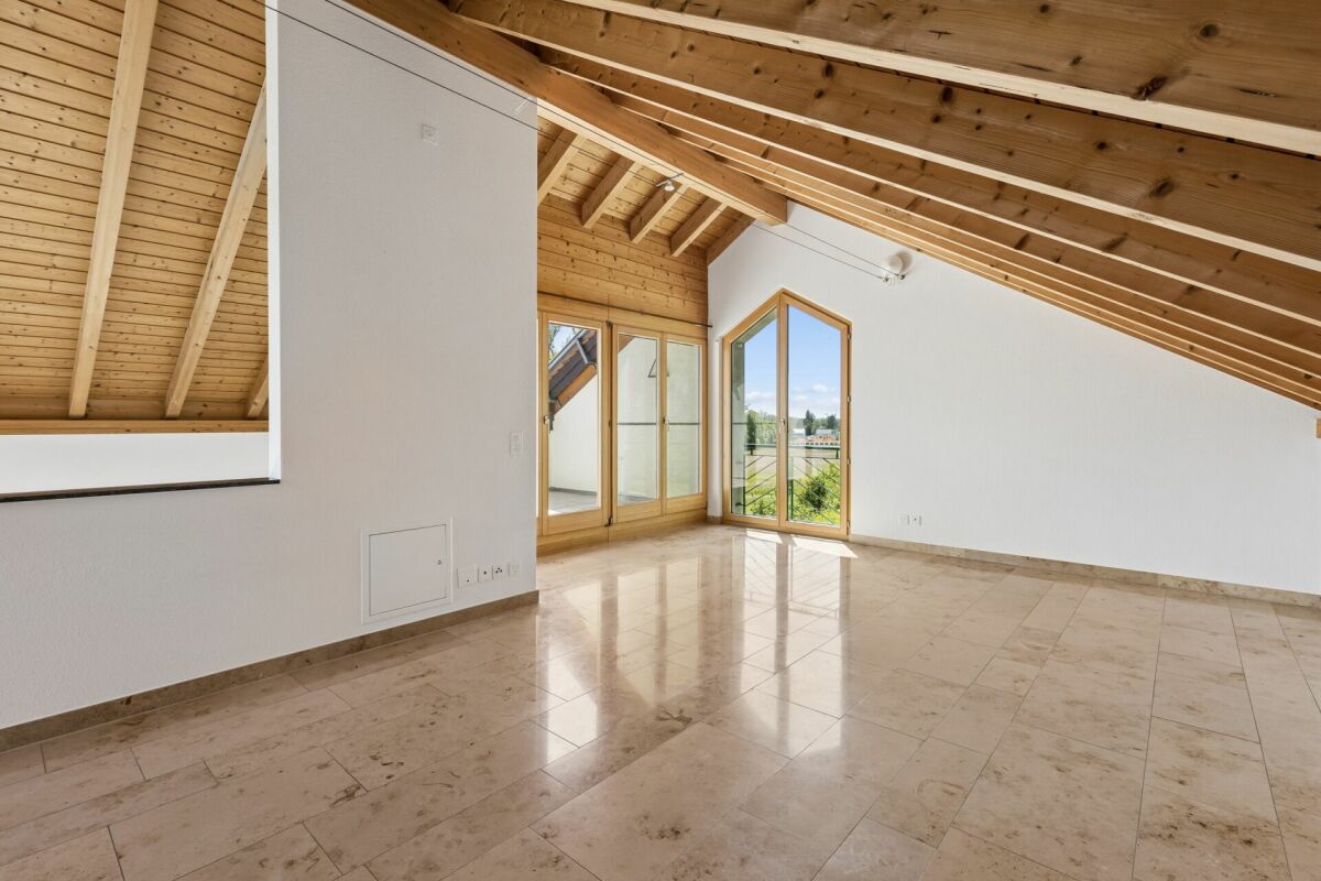 Freistehendes 5.5-Zimmer-Einfamilienhaus mit Seesicht