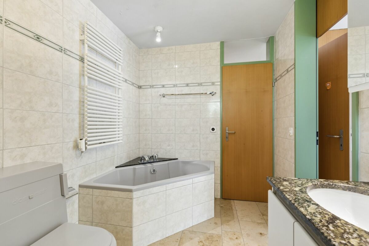 Freistehendes 5.5-Zimmer-Einfamilienhaus mit Seesicht