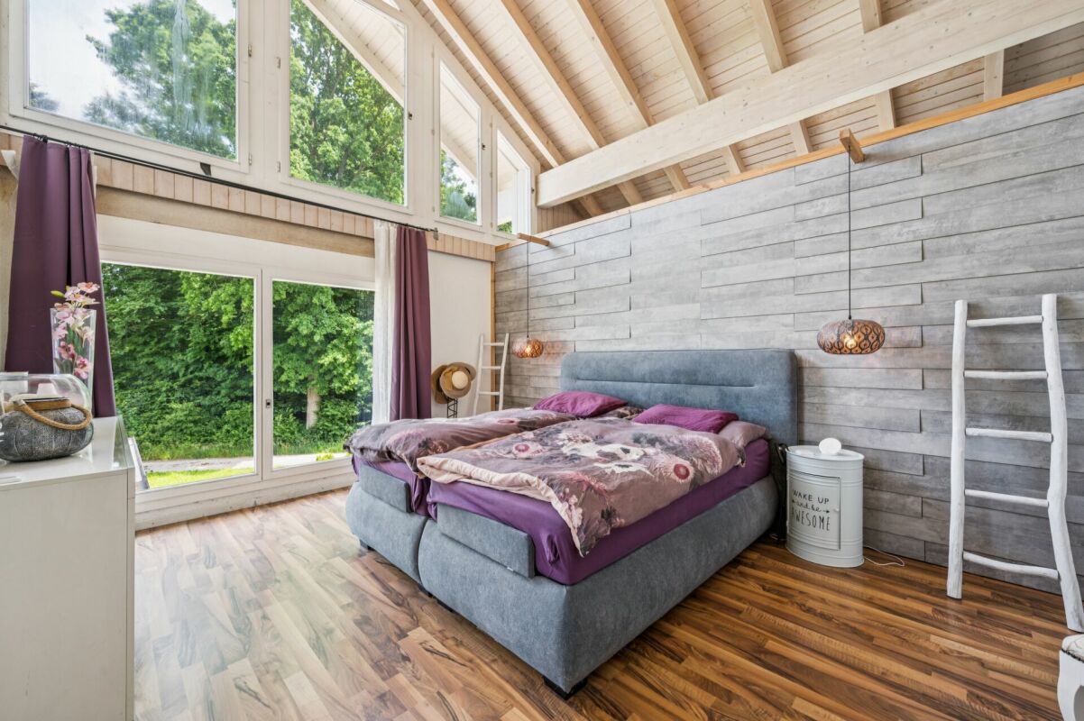 8.5-Zimmer-Villa voller Möglichkeiten
