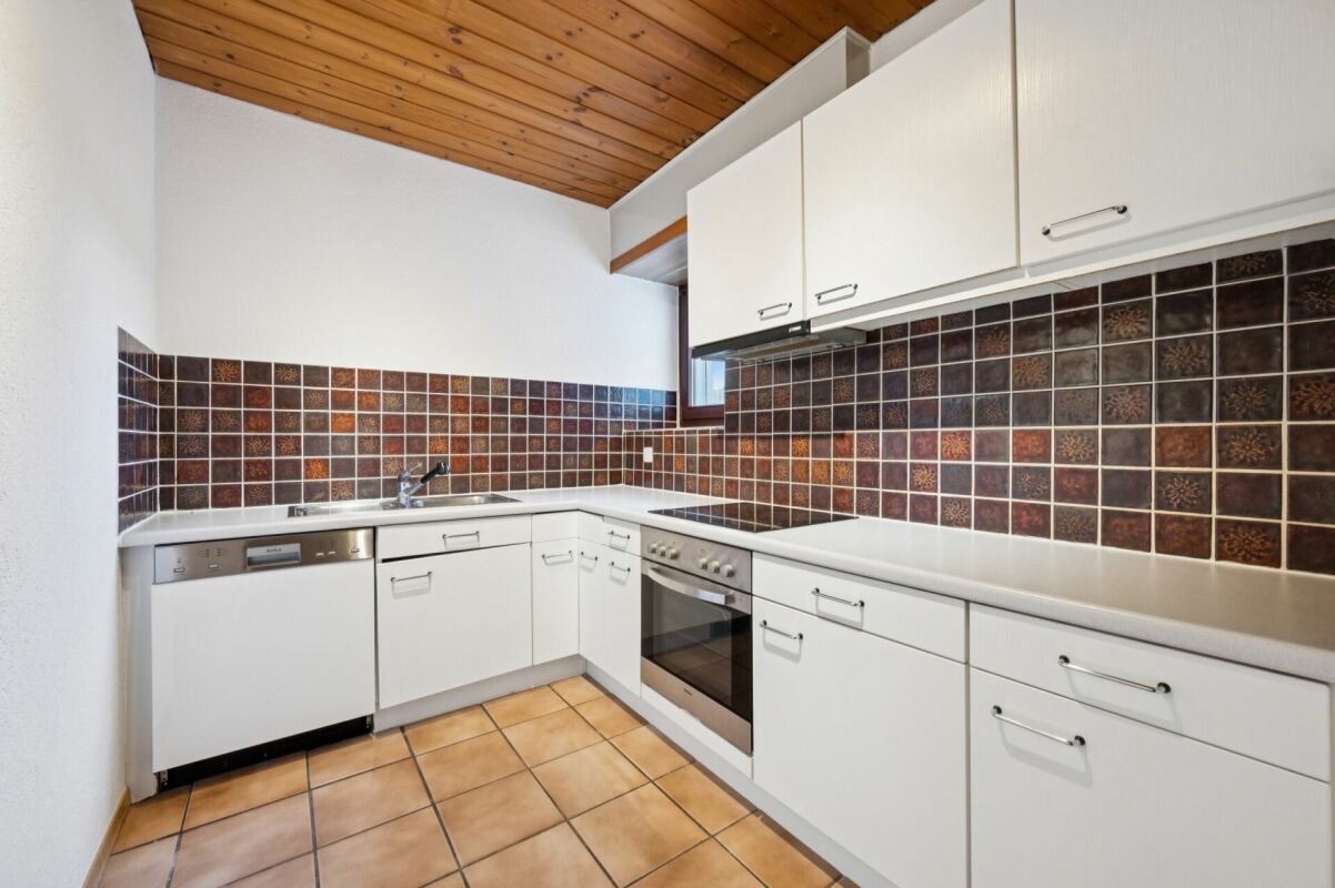 Gemütliche Gartenwohnung mit Cheminée und privater Terrasse