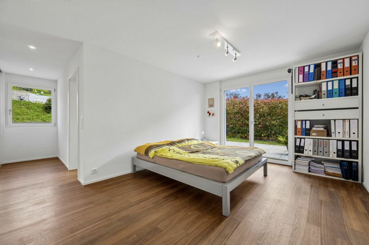 Moderne Etagenwohnung mit wunderschöner See- und Alpensicht