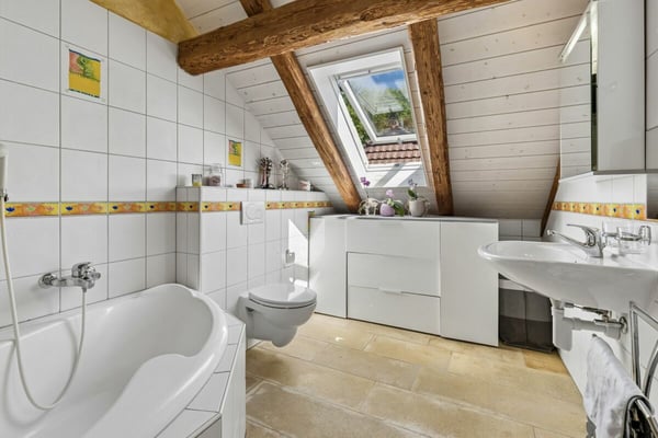 Gemütliche 4.5-Zimmer-Maisonettewohnung mit viel Charme 11