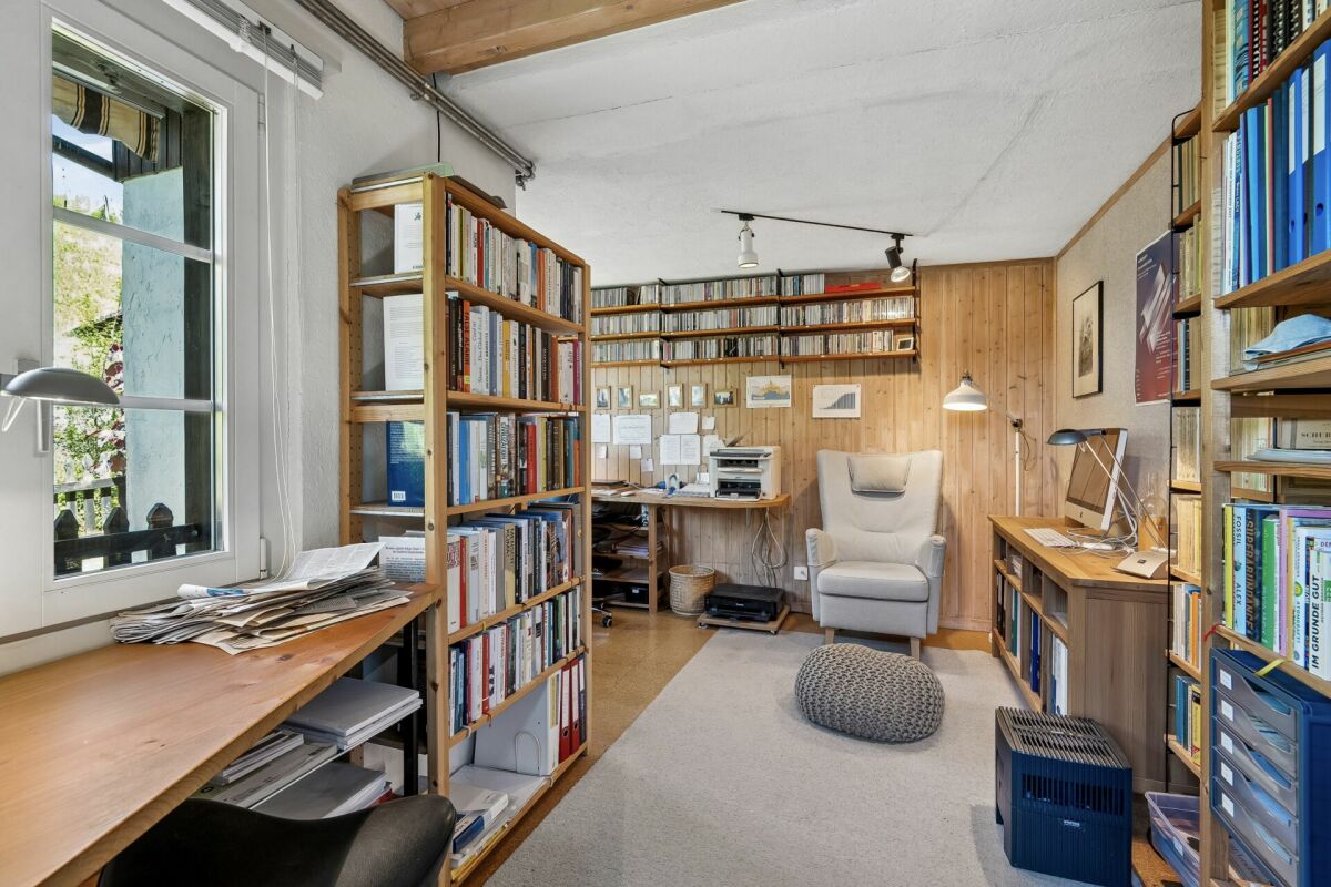 Charmantes ehemaliges Bauernhaus - liebevoll umgebaut mit separatem Atelier