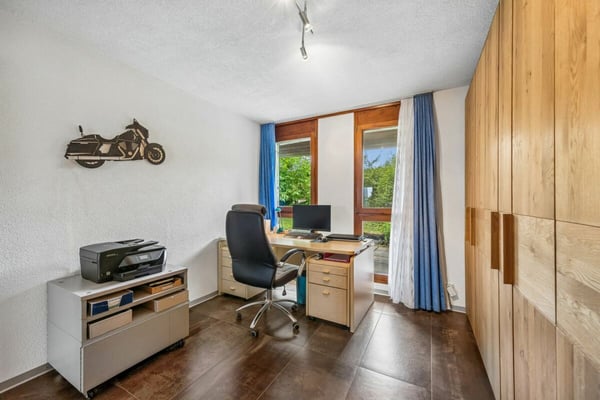 Kernsaniertes 6.5-Zimmer-Einfamilienhaus mit idyllischem Gartenparadies 6