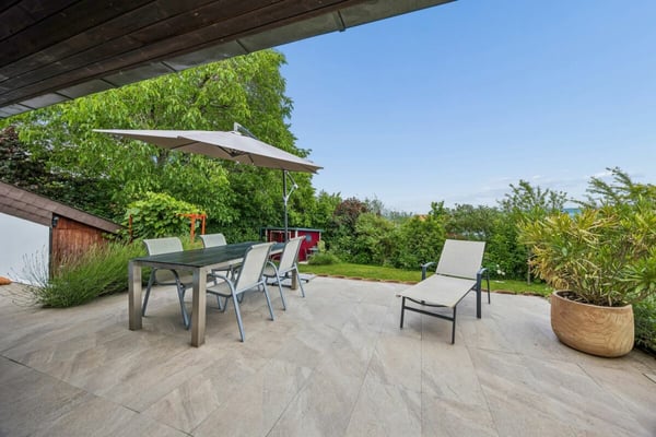 Kernsaniertes 6.5-Zimmer-Einfamilienhaus mit idyllischem Gartenparadies 12