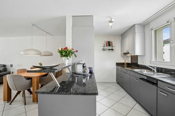 4.5 Zimmer-Eigentumswohnung an zentraler und familienfreundlicher Lage 3