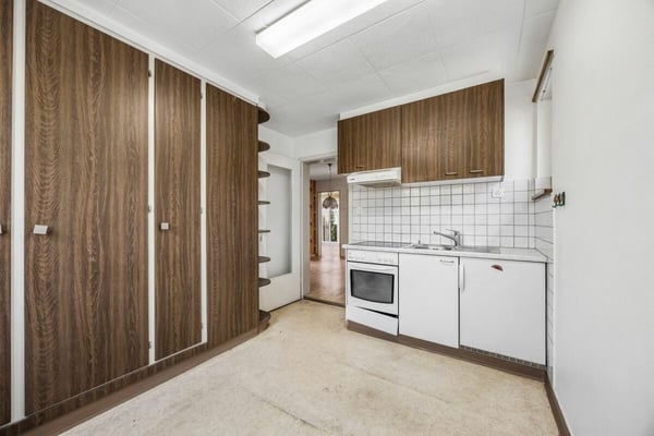 Schmuckes Einfamilienhaus im Baurecht 4