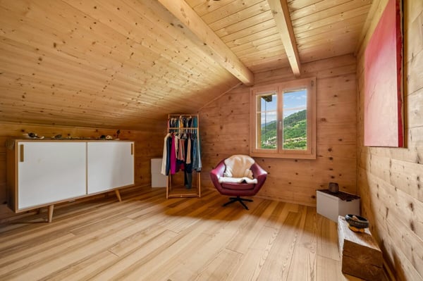 Wohnen und Vermieten: Charmantes 4.5-Zimmer-Chalet mit 2.5-Zimmer-Einliegerwohnung 8