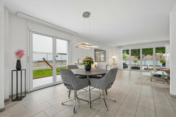 Neuwertiges Reiheneckhaus mit viel Licht und grosszügigen Aussenflächen 3