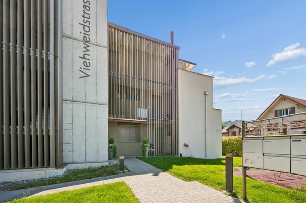 Moderne 3.5-Zimmer-Terrassenwohnung in Belp BE 2