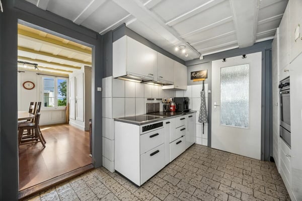 Bauernhaus mit Charme, Umschwung und attraktiver Baulandreserve 4