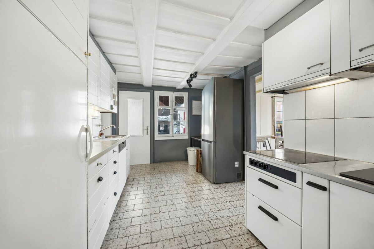 Immobilie in Finsterhennen - Bauernhaus mit Charme, Umschwung und attraktiver Baulandreserve - Bild 4
