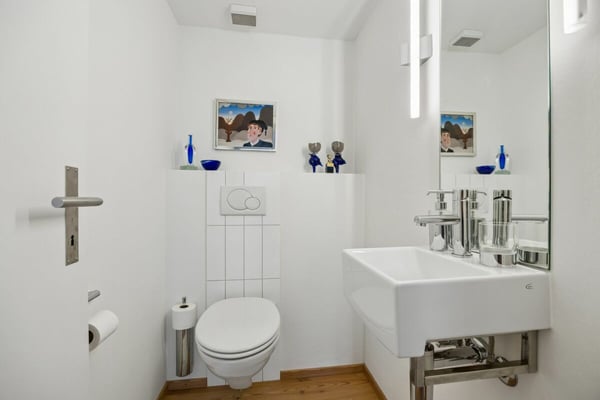 Renovierte 3.5-Zimmer-Ferienwohnung an top Lage 9