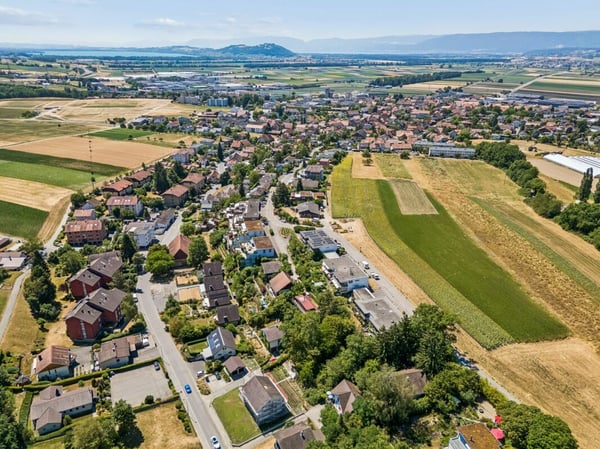 Baugrundstück mit Potenzial und flexiblen Gestaltungsmöglichkeiten 7