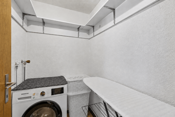 4.5-Zimmer-Etagenwohnung an zentraler und idyllischer Lage 9