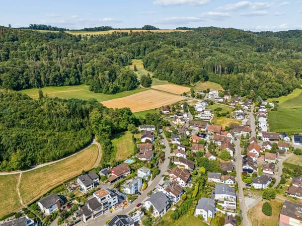 2.5-Zimmer-Gartenwohnung mit Aussicht ins Limmattal 10