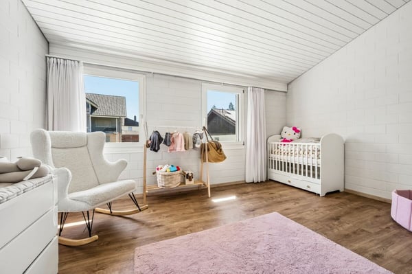 Modernes 4.5-Zimmer-Reihenmittelhaus mit Garten und viel Privatsphäre 8