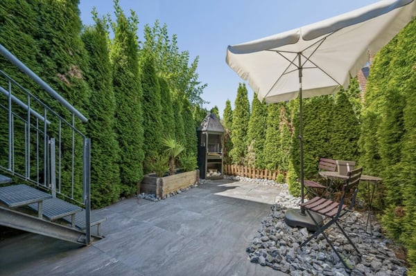 Modernes 4.5-Zimmer-Reihenmittelhaus mit Garten und viel Privatsphäre 12