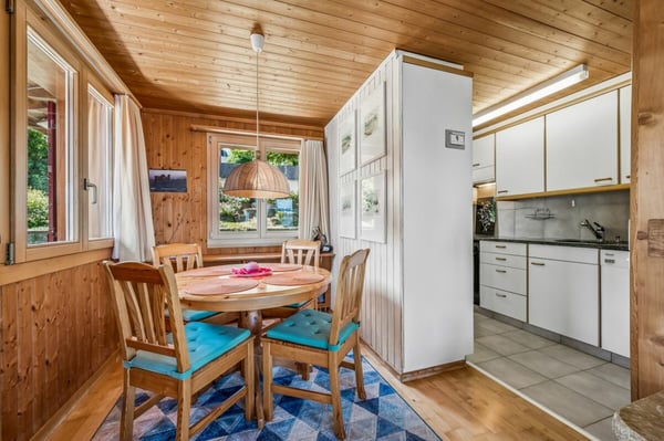 Traditionelles 5.5-Zimmer-Einfamilienhaus mit Seesicht 6