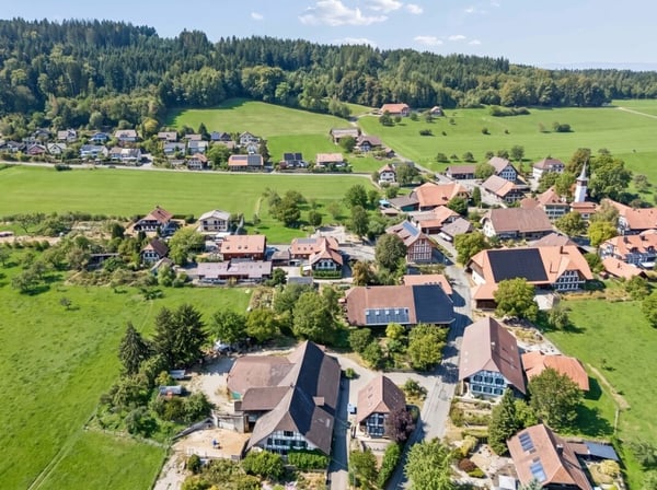 Charmante 5.5-Zimmer-Maisonettewohnung in Meikirch 15