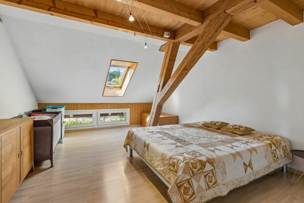 Charmante 5.5-Zimmer-Maisonettewohnung in Meikirch 8