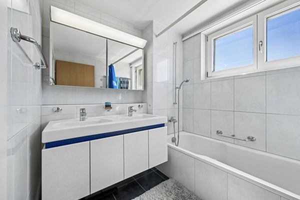 Charmante Duplex-Wohnung an zentraler Lage in Othmarsingen 6