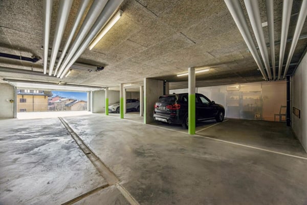 Stilvolle 2.5-Zimmer-Etagenwohnung in ruhiger Lage von Savièse 10