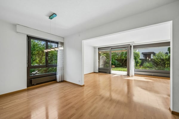 5.5-Zimmer-Doppeleinfamilienhaushälfte mit Garten und viel Potenzial 4
