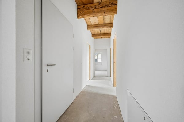 Charaktervolle 3.5-Zimmer-Dachgeschosswohnung mit Loggia 9