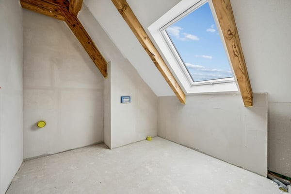 Charaktervolle 3.5-Zimmer-Dachgeschosswohnung mit Loggia 8