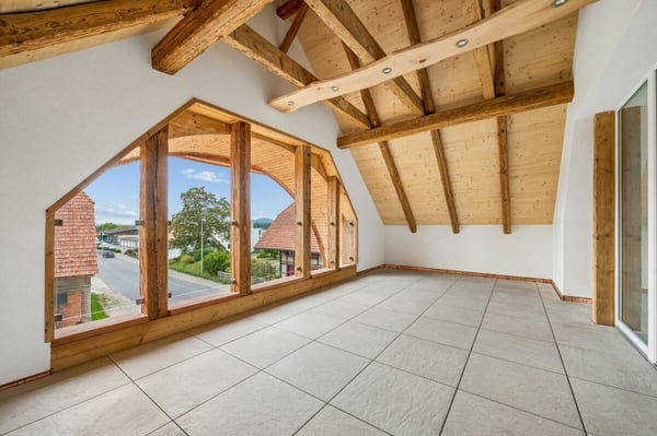 Charaktervolle 3.5-Zimmer-Dachgeschosswohnung mit Loggia 4