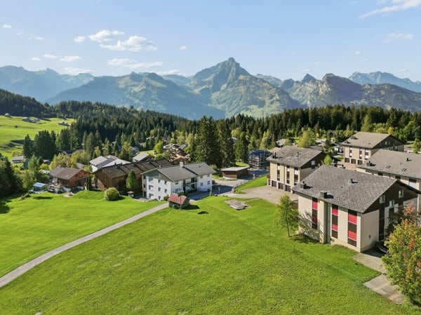 4.5-Zimmer-Dachgeschosswohnung mit wunderschönem Panorama (Zweitwohnsitz) 13