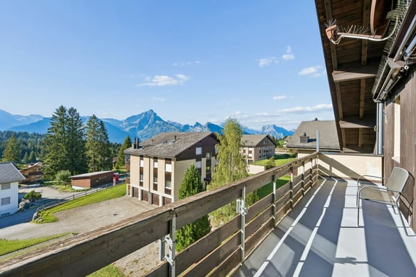 4.5-Zimmer-Dachgeschosswohnung mit wunderschönem Panorama (Zweitwohnsitz) 11