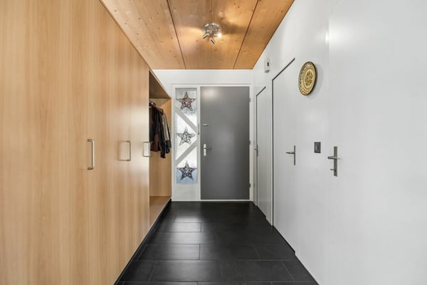 Freistehendes 5.5-Zimmer-Einfamilienhaus in familienfreundlicher Sackgassenlage 3