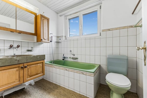 Freistehendes 4.5-Zimmer-Einfamilienhaus mit Umbaupotenzial für den Familientraum 7