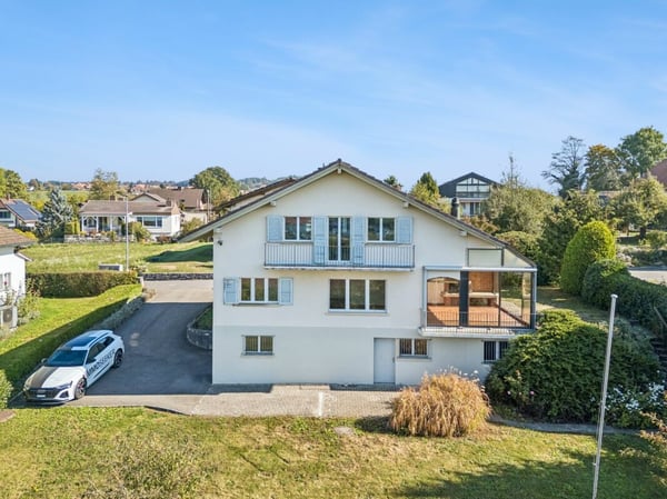 Charaktervolles 5.0-Zimmer-Einfamilienhaus mit Wintergarten und Gestaltungspotenzial 12