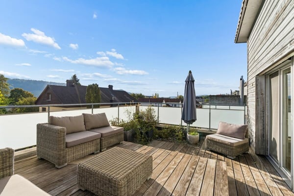 Vielseitige 6.5 Zimmer-Doppeleinfamilienhaushälfte an familienfreundlicher Lage 14