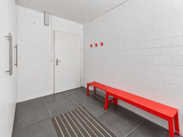Vielseitige 6.5 Zimmer-Doppeleinfamilienhaushälfte an familienfreundlicher Lage 16