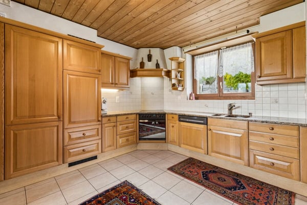 Freistehendes 4.5-Zimmer-Einfamilienhaus mit viel Charme und Wärme 4