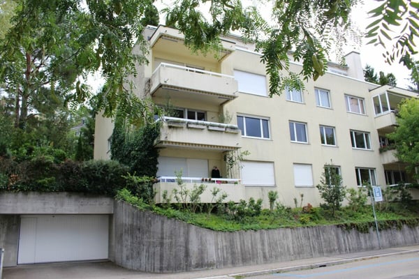 Parkplatz in Tiefgarage im Kreis 7 1