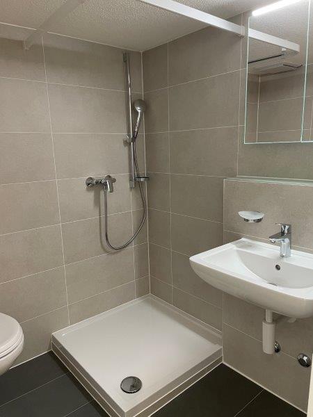 renovierte und moderne Studio-Wohnungen zu vermieten 5