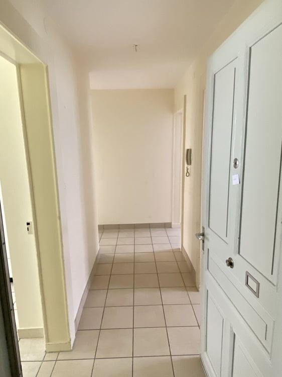 Ein Monat Miete kostenlos! Schönes 1-Zimmer-Apartment zur Miete! 8