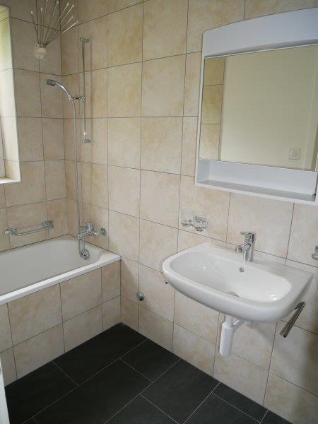 6 Mehrfamilienhäuser an ruhiger Lage in Le Locle zu verkaufen! 5