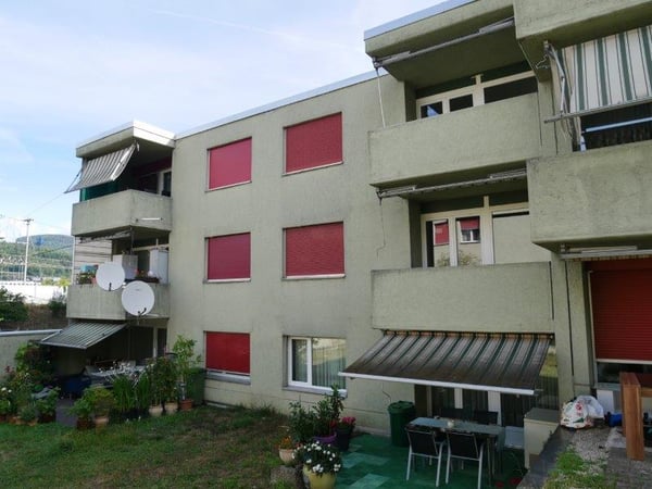 Wunderschöne moderne 1.5-Zimmerwohnung mit Sitzplatz 1