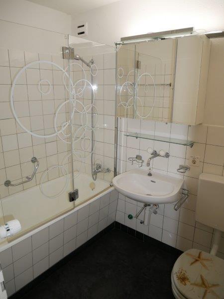 Schöne und grosse 1-Zimmerwohnung zu vermieten! 5