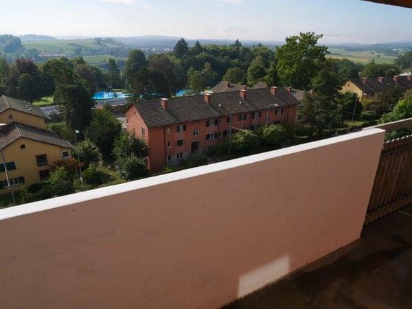 Schöne und grosse 1 1/2-Zimmerwohnung zu vermieten 13