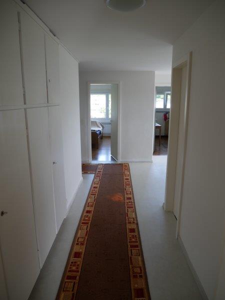 Schöne und grosse 1 1/2-Zimmerwohnung zu vermieten 10
